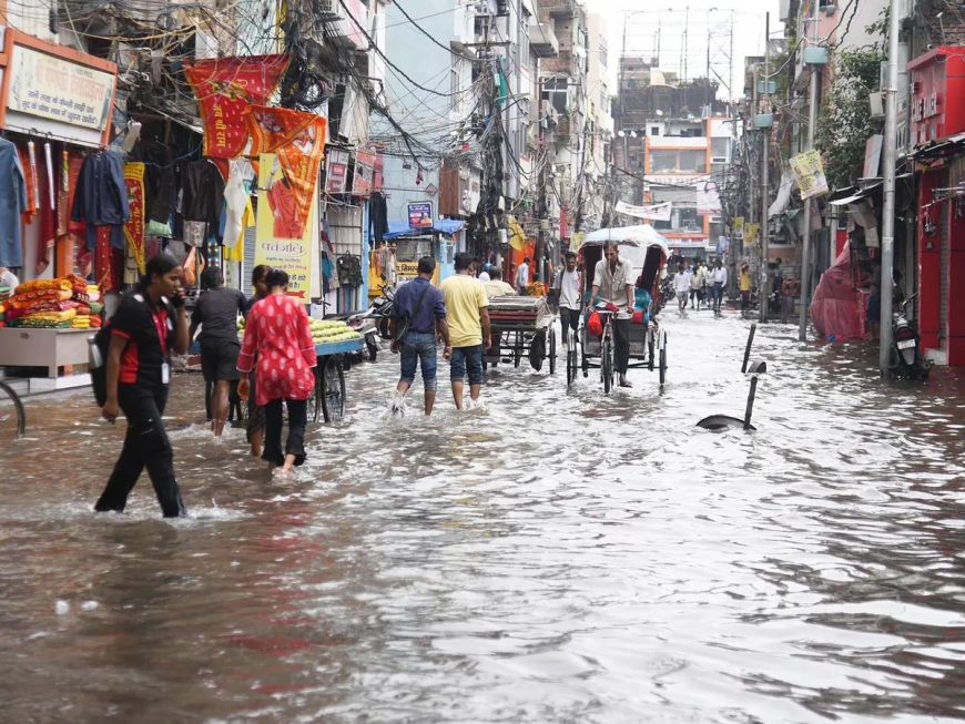 बिहार में भारी बारिश का अलर्ट, 9 जिलों में मौसम विभाग ने जारी किया येलो अलर्ट